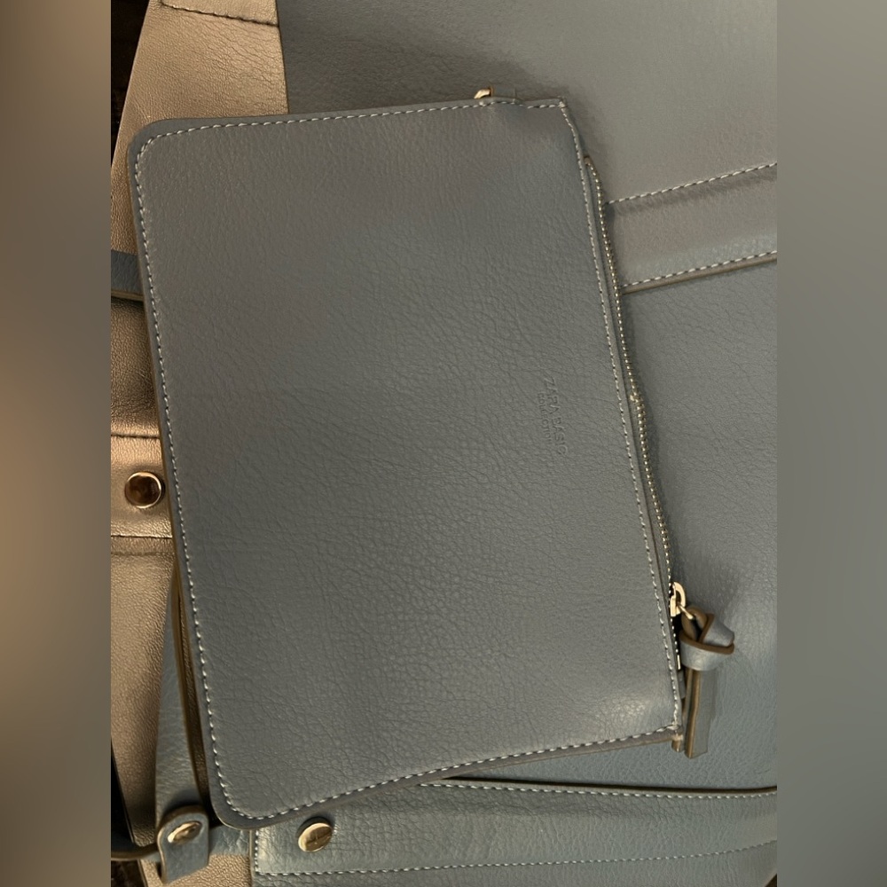 Zara Blue Reversible Tote with Detachable Wristlet - NWT - Picture 9 of 13